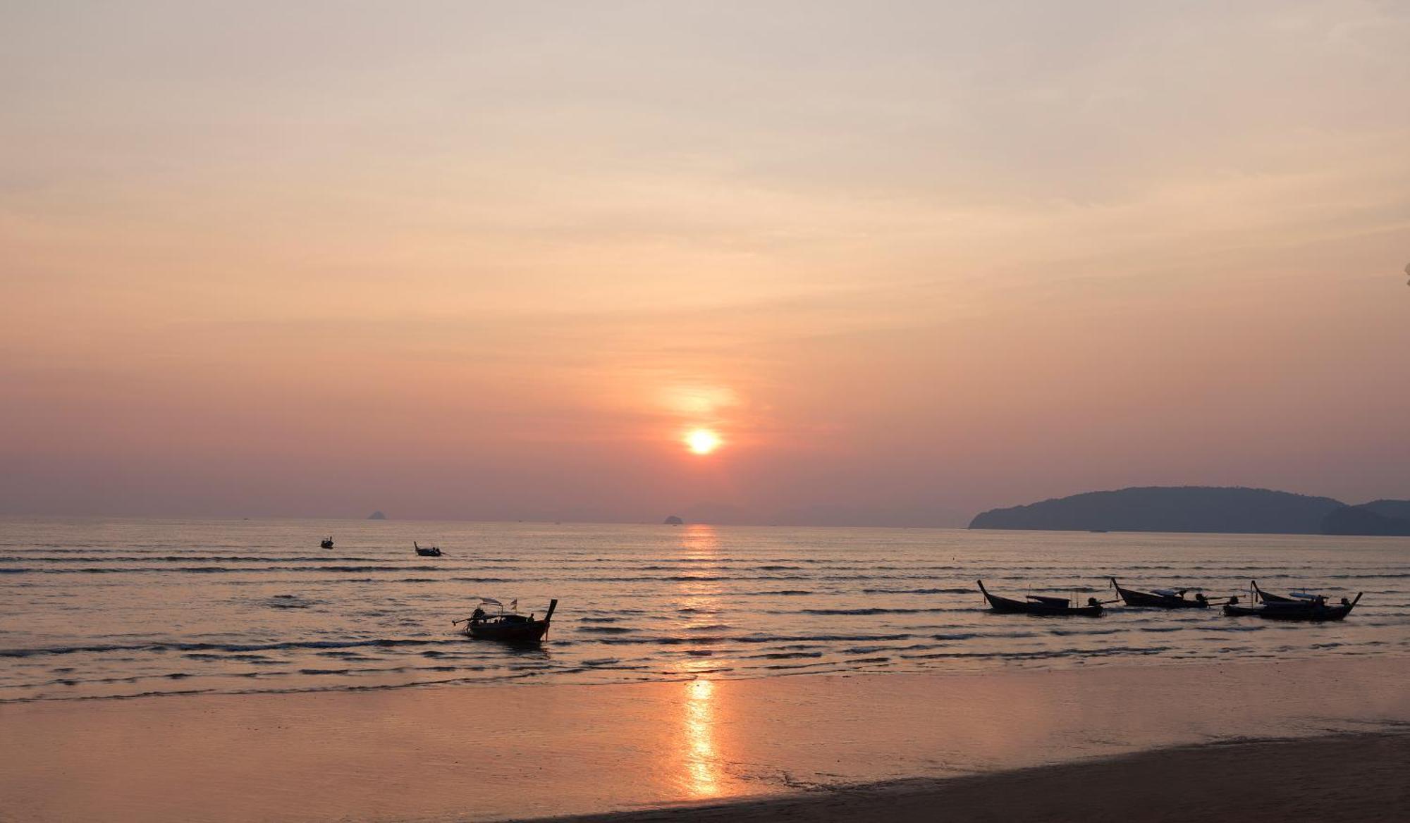 Aonang Villa Resort I Beach Front Ao Nang Екстер'єр фото